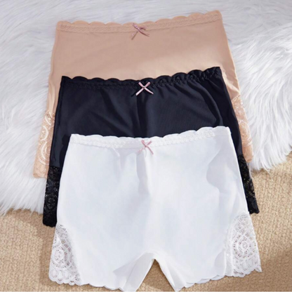 Sophie | Spetskantade shorts 3+3