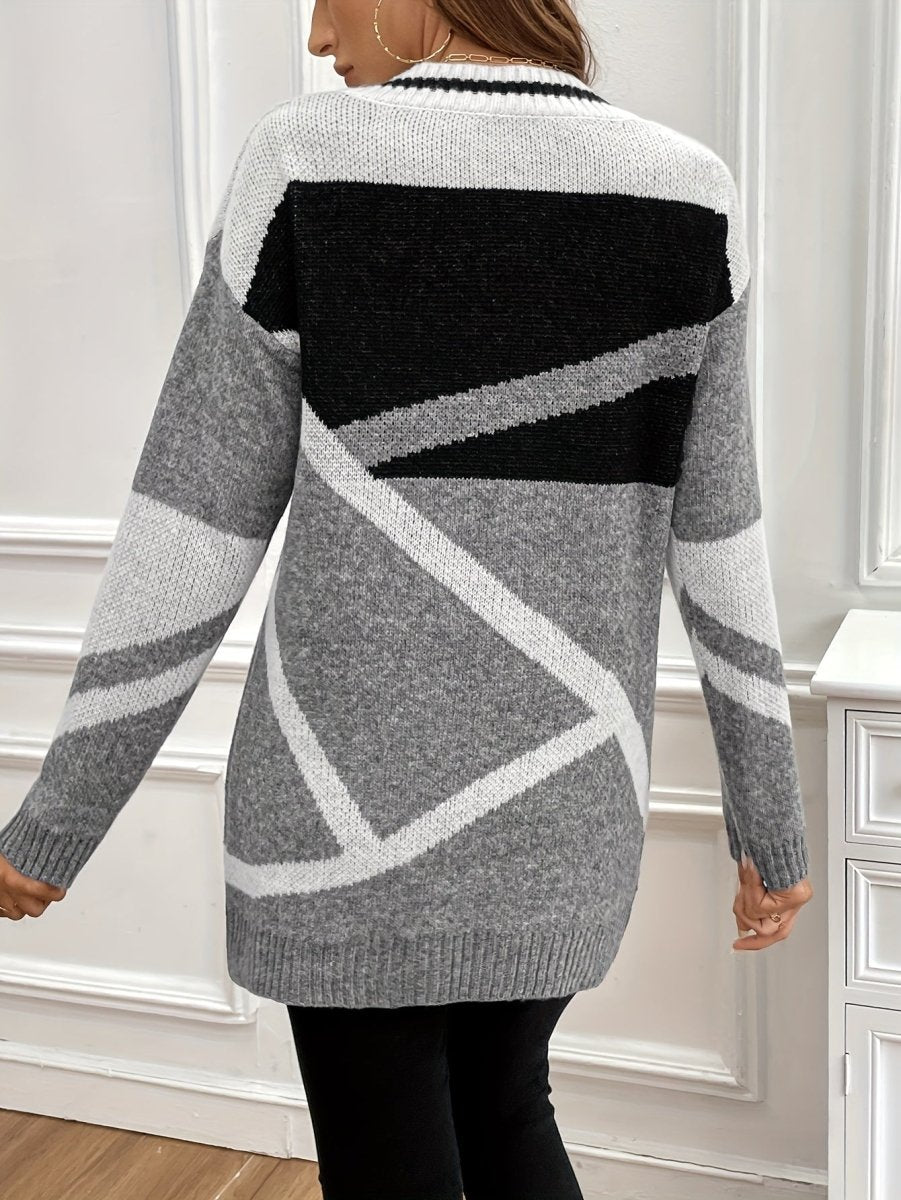 Tara | Elegant stickad tröja med V-ringning
